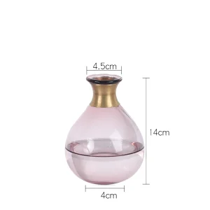 vase en verre rose