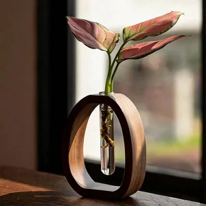 vase avec support en bois