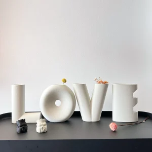 Vase en plastique LOVE