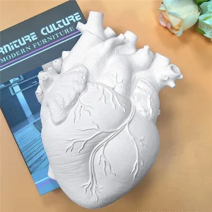 vase résine coeur