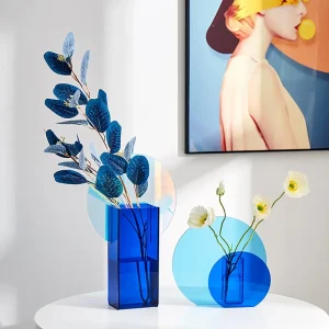 vase bleu transparent