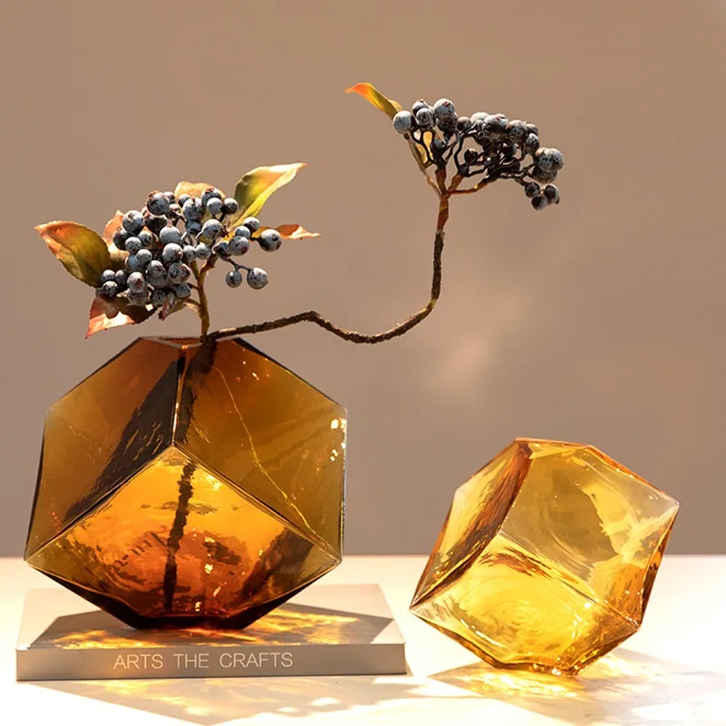 vase en verre coloré