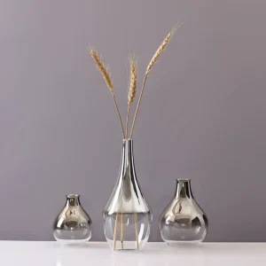 décoration vase argenté