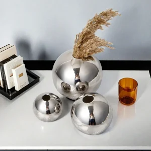 vase argenté rond